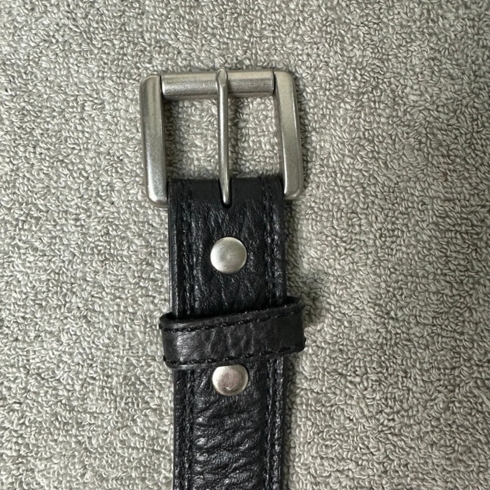 Vintage Bison Black American Bison Leather Belt Mens 42 Made in USA 65651